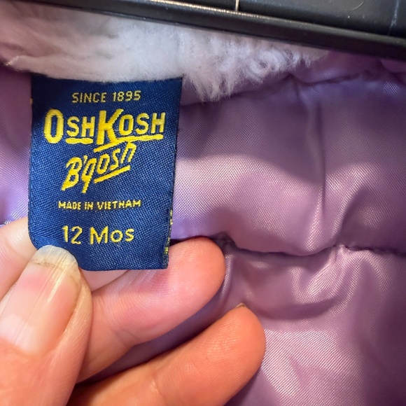 OshKosh B'gosh Infant Size 12 months Fur Collar Puffer Vest Pink Full Zip - Picture 4 of 5